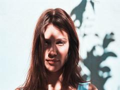 月に1度の「イメチェンしたい衝動」を紛らわせて憧れのロングへアへ