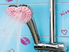 夏LUSHに合わせたネイルでバスタイムを'視覚的癒やし'にチェンジ！