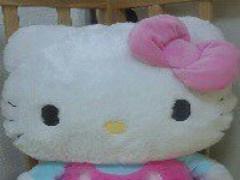 100均キャンドゥのタフィーネイルがホッピングシャワーみたいで可愛いと話題！