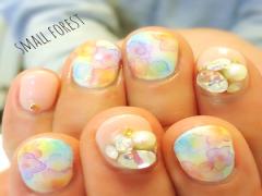 ぽたっと指先にカラフルな雨を♡梅雨こそ可愛い たらしこみネイル カタログ