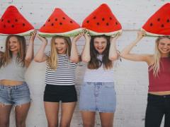 【インスタ監視員より】手元が金ぴかゴールドアクセ女子が止まらないトレンド