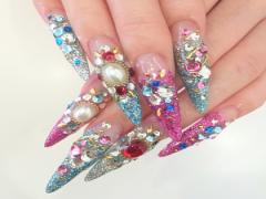 目線を独り占め！個性派スカルプネイルまとめ♪