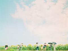 あの夏を思い出す、キラキラぶくぶくつやつやなネイルたち