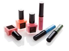 うるうるで1日中発色キープ♡しかも1つ2役の最強コスメ、UPSがこれからの味方