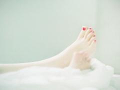 コスパ良し！しゅわっと〈重曹＋クエン酸＝炭酸風呂〉が美容効果絶大ってウワサ♡