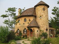 まるでおとぎ話の世界。愛知県のはちみつ屋さん"さんぽ道"に行ってみたい♡