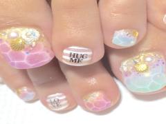 とびきりの夏にする！お勧めのフットジェルネイルデザイン