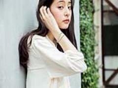 「なんか可愛い♡」の秘密は'袖まくり'にあった！こなれ感をつくる小ワザレッスン