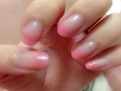 意外に簡単！グラデーションネイルのやり方をマスターしよう！