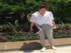 大人シャツの上級着こなし術で肌を隠してもおフェロになれちゃう♡