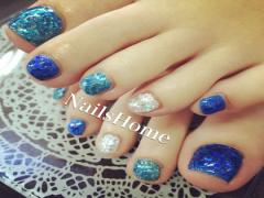 ビーチで魅せる♡気合いを入れてマリンフットネイルに！