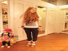 女性の味方！！メンズライクなチノパンの着こなしに注目！