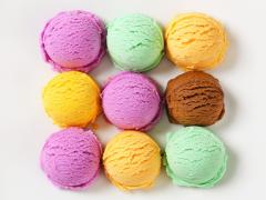 マシュマロと牛乳を混ぜるだけ！家でできる簡単マシュマロアイスの作り方