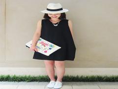 シンプル無地の黒ワンピース一枚でこんなに可愛くなれる♡シックな着こなし♡