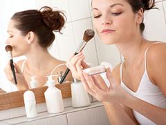 予定に合わせて変える！ファンデーションの選び方講座