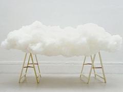 今日ぼんやりしてない？差し色プラスでワンランクアップコーデ♡