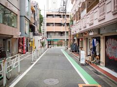 代官山のお洒落な路地、キャッスルストリートの楽しみ方