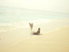 ワタシは海でも、ガーリーに生きる。清純メルヘン水着で魅惑の少女に＊