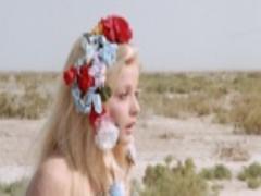 ロリータフェイスで男性をメロメロに♡女優エヴァ・オーリンの魅力