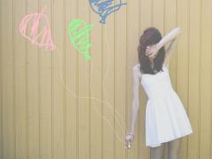 アロマの香りで蚊を撃退♩おしゃれで可愛い虫よけアクセをcheck！