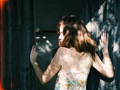 下着代わりがもう鉄則！ビキニは大胆セクシーなワンピースにこっそり忍ばせて…♡