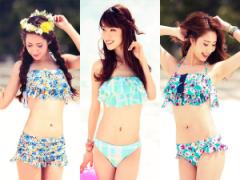 小胸悩みを解消！胸元フリルビキニでモテ確定