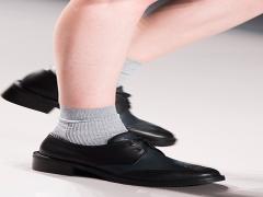 10分1,000円！行列ができる有楽町の伝説の靴磨きで第一印象も磨こう♡