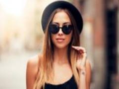 隠れてるからって怠るな！サングラスに映えるメイク法、しっかりマスター✔