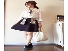 白は甘いだけじゃない、かっこよく綺麗に着こなすのが今年流