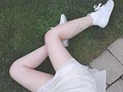 洋服よ、肌に張り付かないで。夏は”ゆるっとシルエット”で汗も暑さも気にならない。