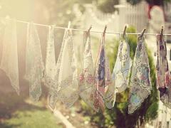 『基本のキホン』今すぐバックの中身をチェック！女の子が絶対に持っていたいアイテム♡