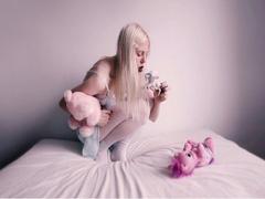 長め前髪、ヘアピンぱっちん。かきあげないの♡ガーリーアレンジ