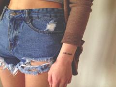 夏はショートデニムだ♡「かっこ良く着たい」を叶えるスタイリングをチェック