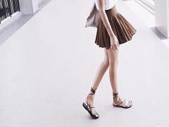 5本指を履いたら完成♡フェイクネイルストッキングは夏のおしゃれの必需品