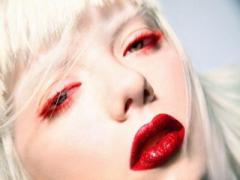 アンニュイ×おフェロの最強コラボ。赤シャドウで作る儚げ外国人FACE♡