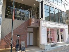 誕生日を最高の思い出に♡おしゃれカフェのバースデーケーキでサプライズ！