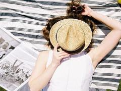 今からでも遅くない！夏素材の帽子でまだまだ続く暑い夏を乗り切ろう