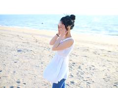 合わせやすい＋スタイルアップ。「前しばりトップス」が一石三鳥って噂♡