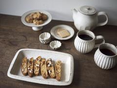 スイーツは食器で決まる。喫茶店『木と根』に学ぶ、かき氷の極意