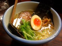 いつもと同じじゃいやだっ！今日は変わり種ラーメンで冒険してみる。