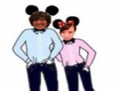 時代はシンプルisベスト。「白無地Tシャツ女子」が急増中なワケ