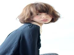 外国人みたいなアッシュカラーで垢ぬけた髪の毛にチェンジ♡