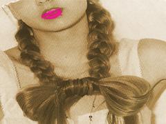 女を上げるヴィンテージアイテムが揃う「LOCHIE」でもっと上質な暮らしを。