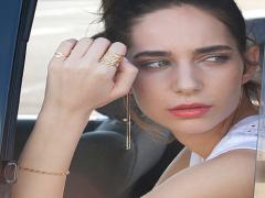 大人おちゃめな遊び心。"talkative"のジュエリーに心くすぐられる