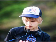 この夏は、ぼんやり女子から垢抜けた女の子に。'金髪ショート'でお目立ち大作戦♡