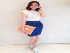 夏のお出かけコーディネートには白ブラウスは外せない！