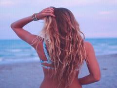 ニキビ隠して可愛さ隠さず♡部分別・カモフラ水着で夏を楽しもう