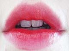 チャームポイントは唇です♡ぷるるんリップを手に入れるための“リップスクラブ”入門