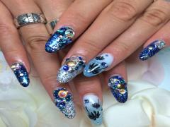 夏の日差しで輝きUP↑↑スカルプネイルはラメで目立っちゃおう♡