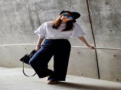 モノトーンにはピンクを差す。シック×キュートのgapで叶えるモテガール